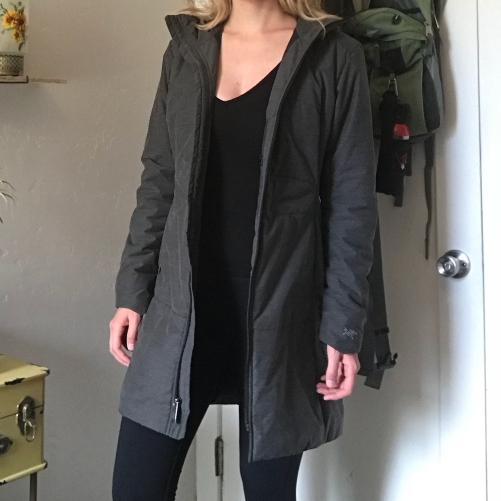 Arc’teryx Down Long Coat - Medium